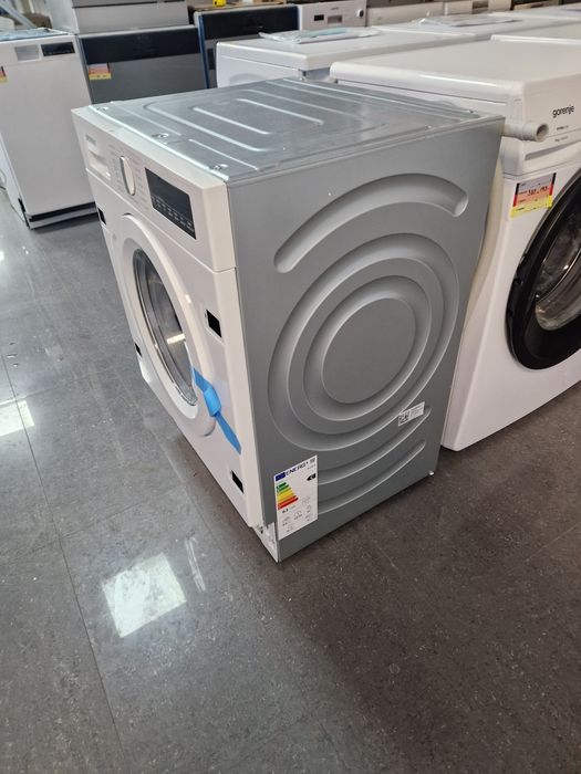 Перялня за вграждане Siemens 8 кг А+++