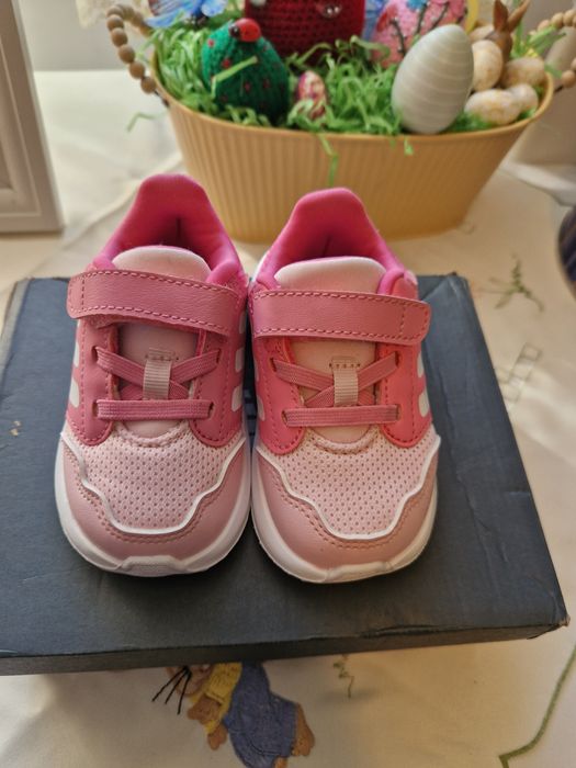 Adidasi adidas nr 20