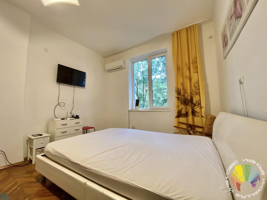 Дава се под наем Тристаен апартамент в Бургас, Център - 65 кв.м за 408 € - Снимка #10