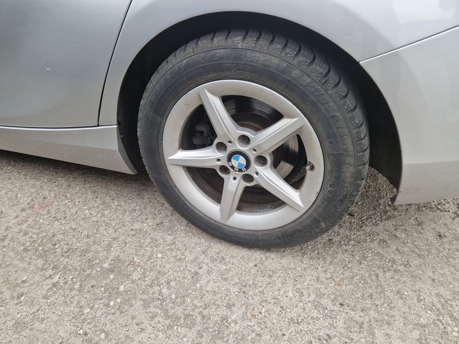 Anvelope de iarna 205 55 16  în stare foarte bună - Dot 2019