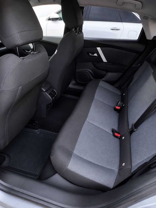 Citroën C4 1.5 BlueHDi 110 CP | Manuală | 143.783 km | CarPlay | LED