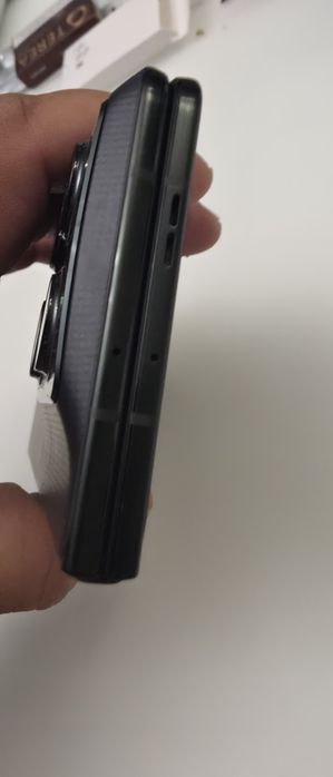 Motorola Razr Fold 16/512