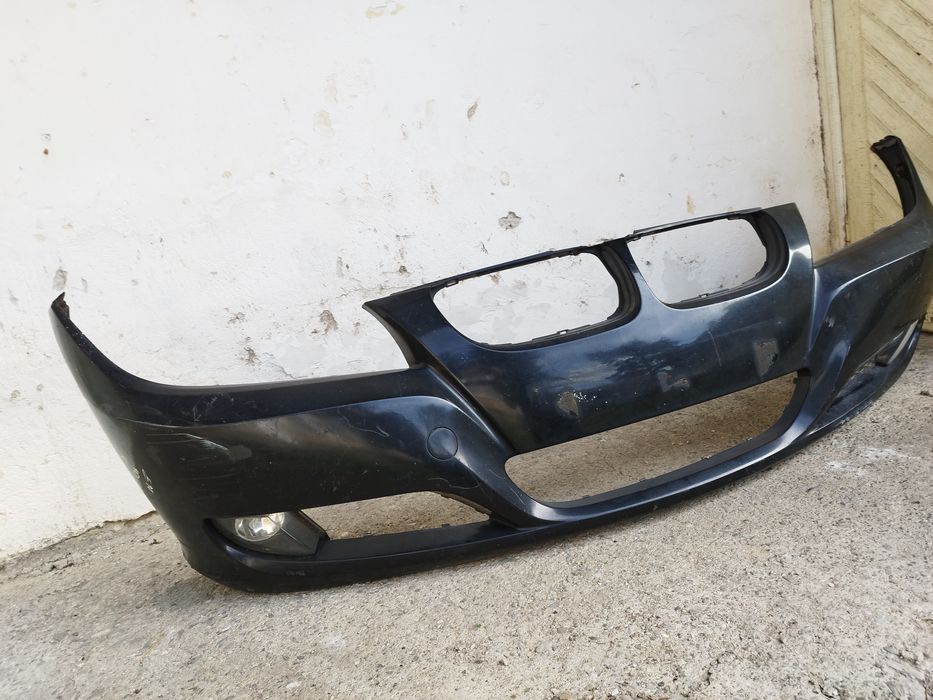 Продавам 2бр предни брони за БМВ E-90