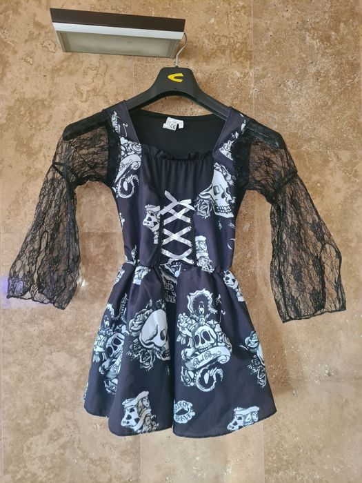 хелуин рокля 11 /12 год.