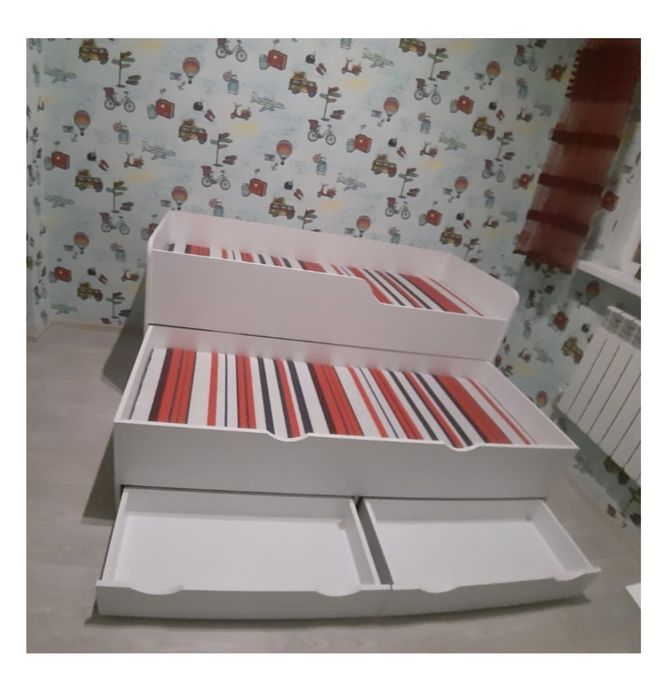 Кровать двухярустный