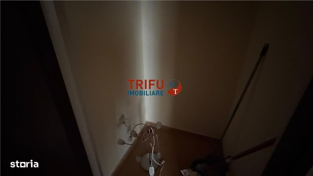 Garsoniera de inchiriat zona centru etaj intermediar