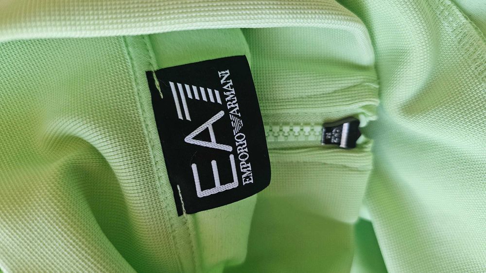 Emporio Armani EA7, оригинално