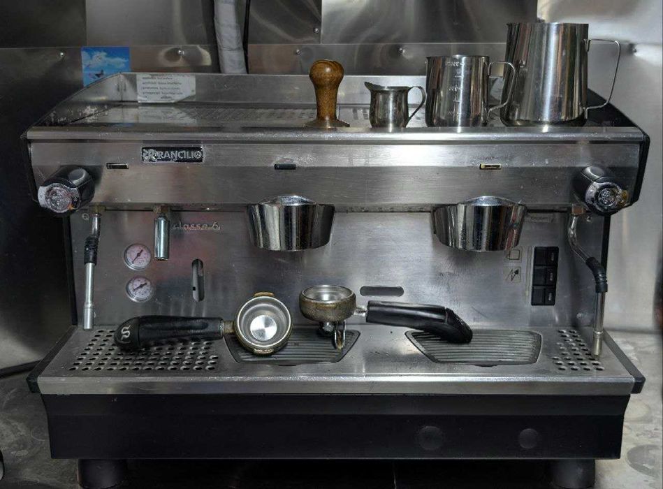 Кофемашина и кофемолка Rancilio Classe 6 2 Group Compact