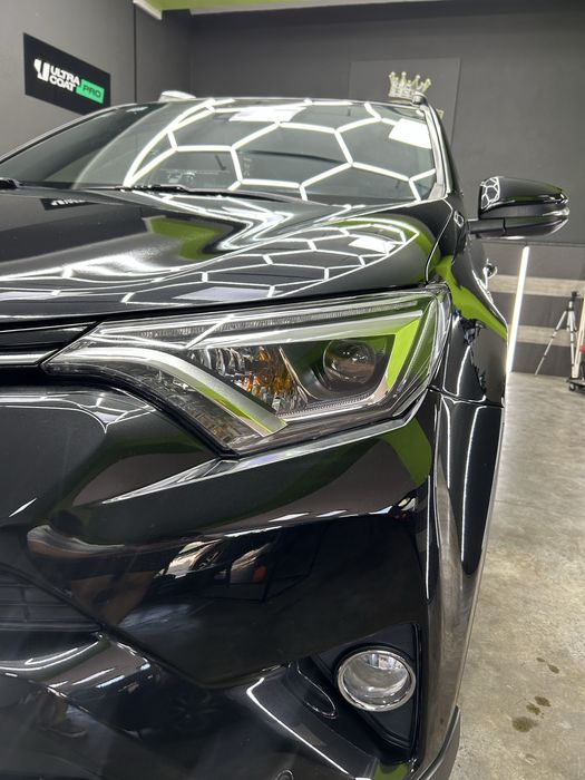 Шкурене, полиране и защита на фарове