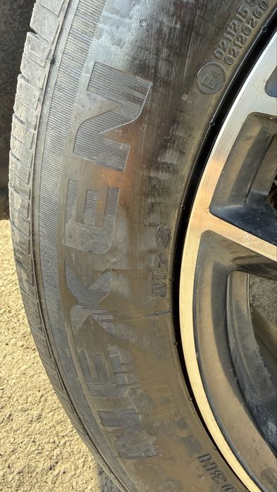 Шины с дисками 235/60/18