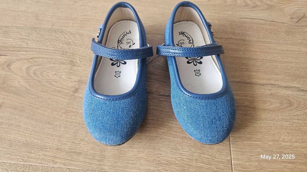 Детски обувки-момиче