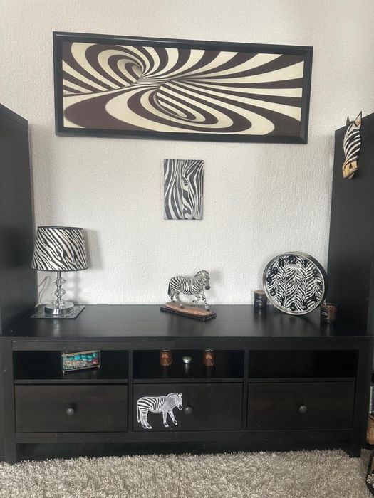 Прродам тумбу производство швеция