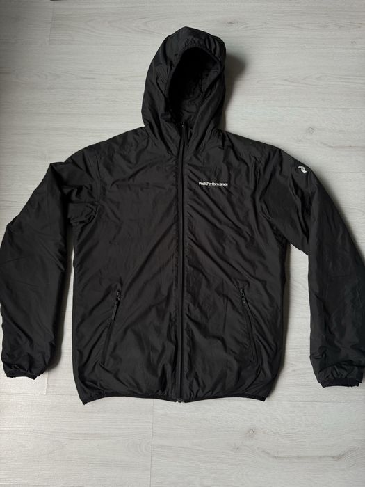 Мъжко яке PeakPerformance