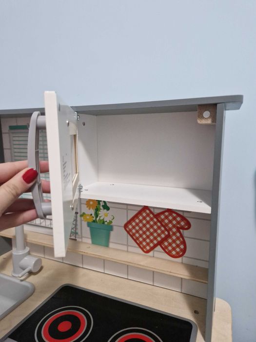 Детска дървена къща