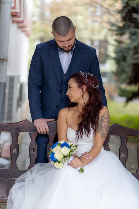 ФоторгаФски услуги (сватбена и портретна фотография)