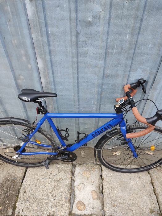 Bicicleta cursiera,gravel,Genesis