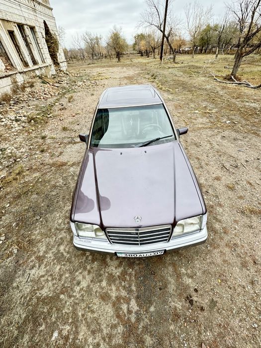 Продаётся Mercedes 124 ешка