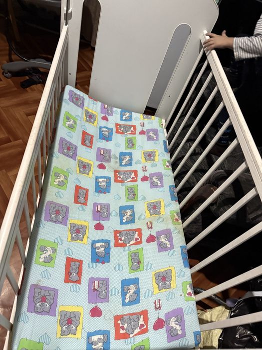 Продам детский манеж