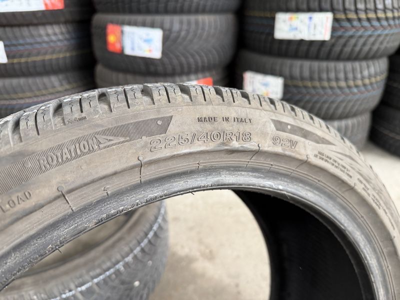 225/40/18 BRIDGESTONE 2бр