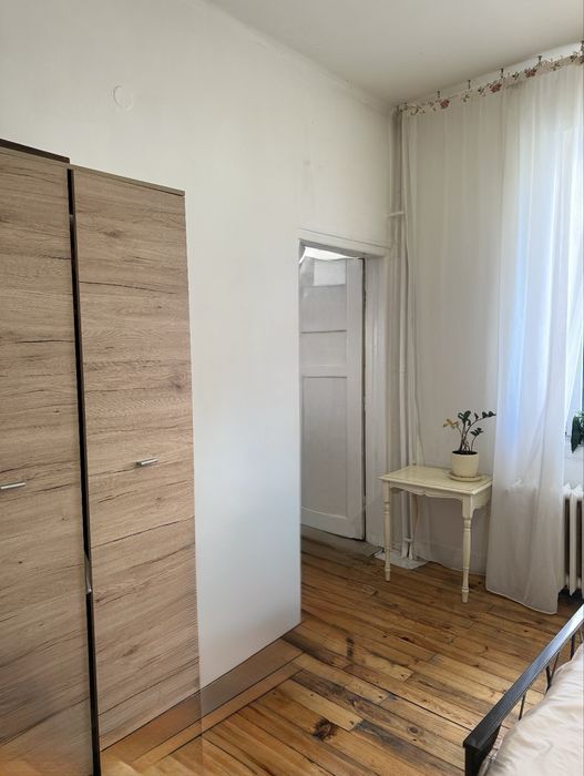 Дава се под наем Двустаен апартамент в София, Лозенец - 88 кв.м за 663 € - Снимка #2