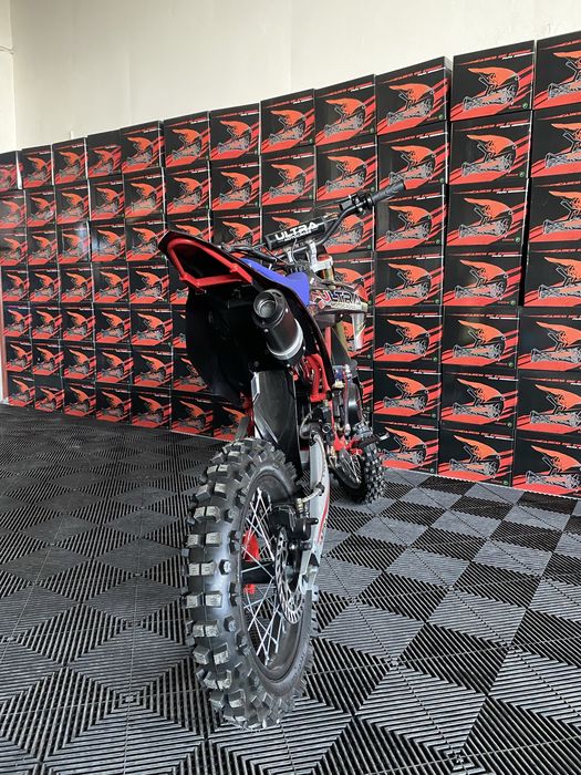 Motocross dirtbike Ultra new design de 125cc nou cu garantie si livrare in toata tara