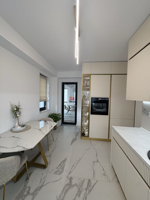 Apartament nou cu boxa si parcare subterana -120 mp