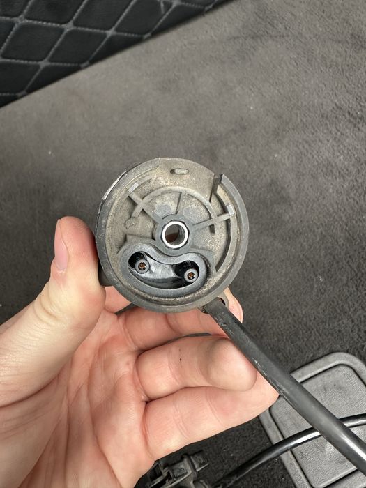 ADS штекер для пневпомодвески W220