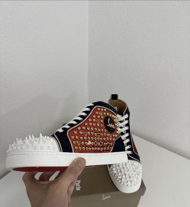 Vand louboutin red model rar. Orice marime in stoc