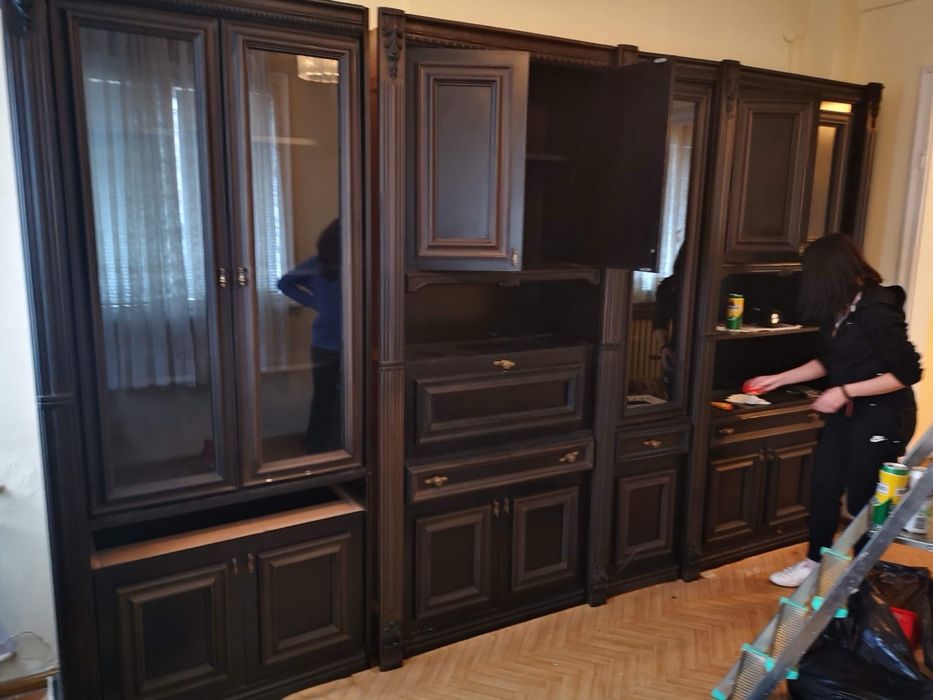 Холна секция с орнаменти