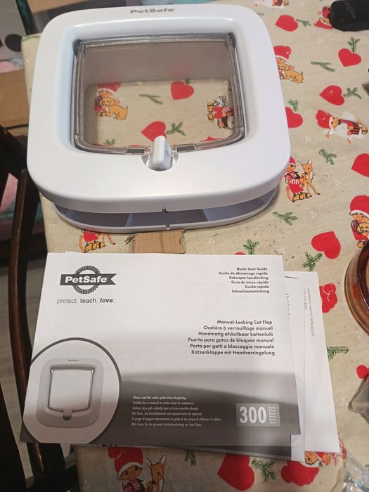 Врата за котешка тоалетна