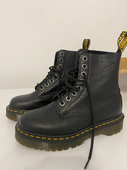 Bocanci Dr Martens