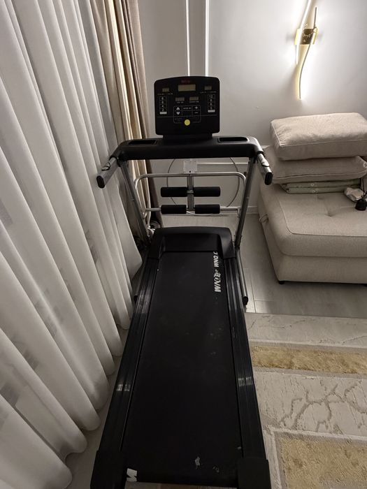 Беговая дорожка в отличном состоянии