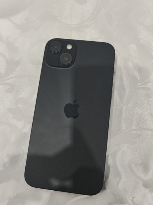iPhone 15 plus идеал