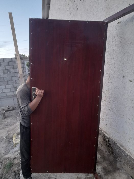 Temir eshik 2 qavat