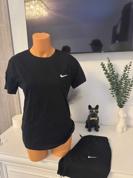 Compleuri dama Nike marime S M L XL
