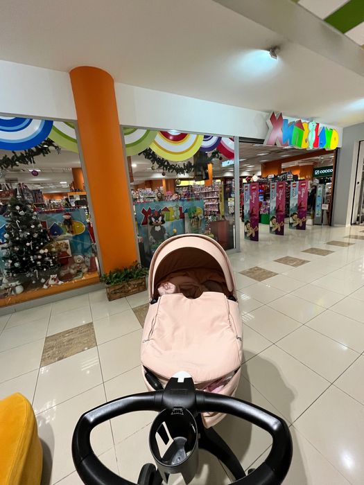 Stokke V6 limited edition в бебешко розово