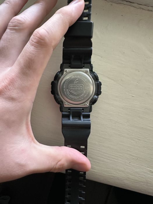 Casio G Shock ga-700