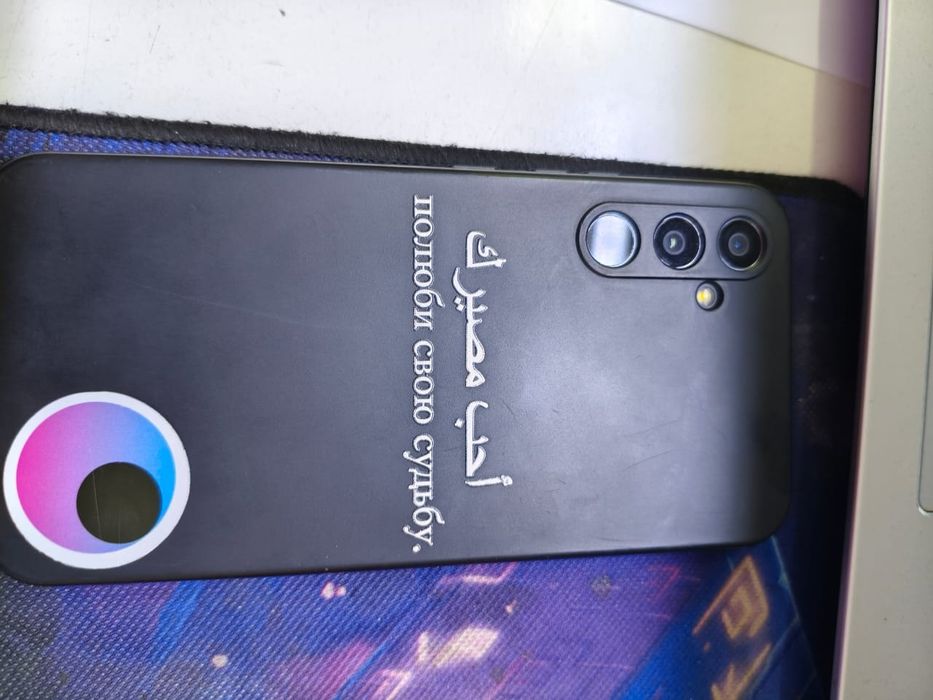 Продам телефон Самсунг