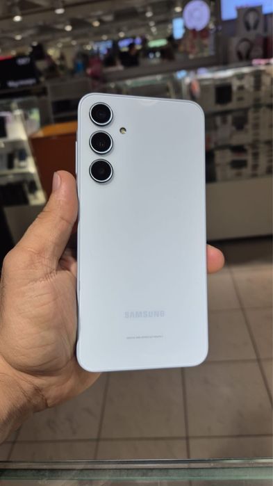 Samsung A35