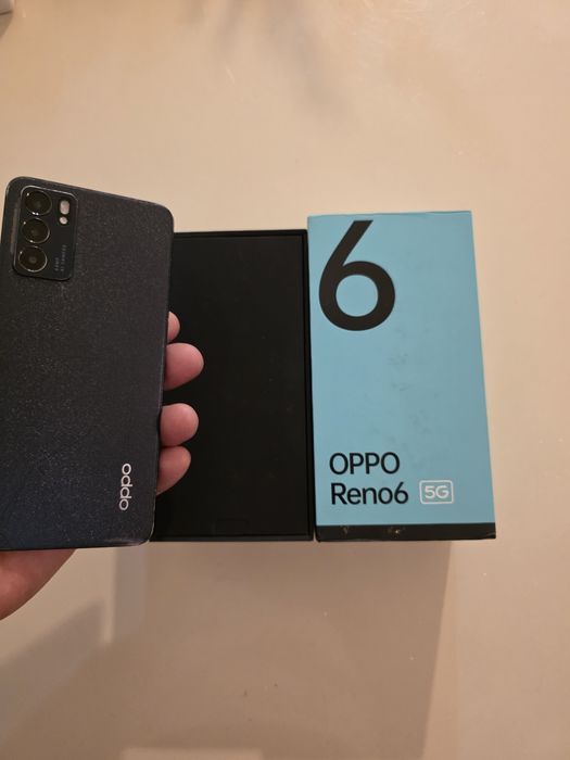 Telefon OPPO RENO 6  5G