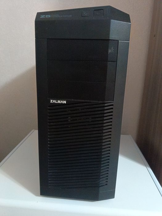 Компьютерный Блок (скелет) zalman z5