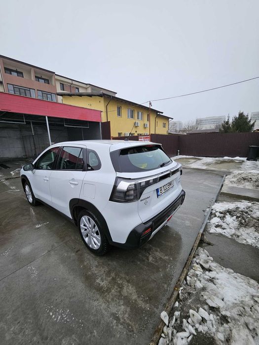 Se vinde Suzuki S-Cross