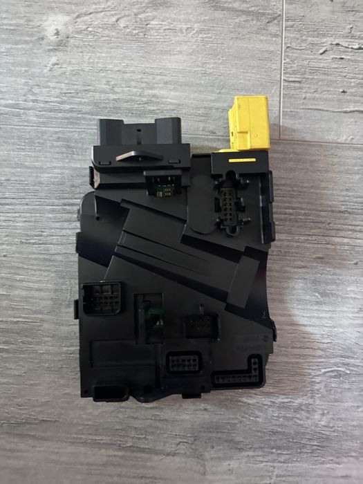 Модул за мултиволан VW VW 1K0 953 549 CQ и VW 1K0 953 549 BD