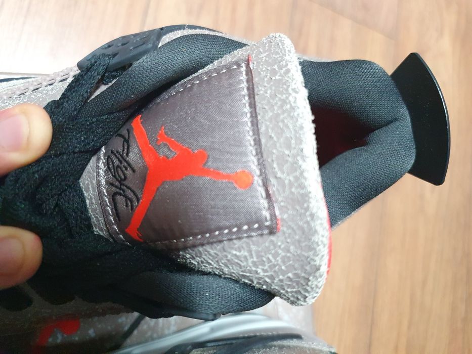 Jordan 4 retro "Taupe Haze"