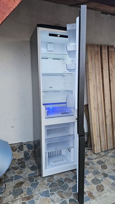 Combina beko neo frost in stare buna