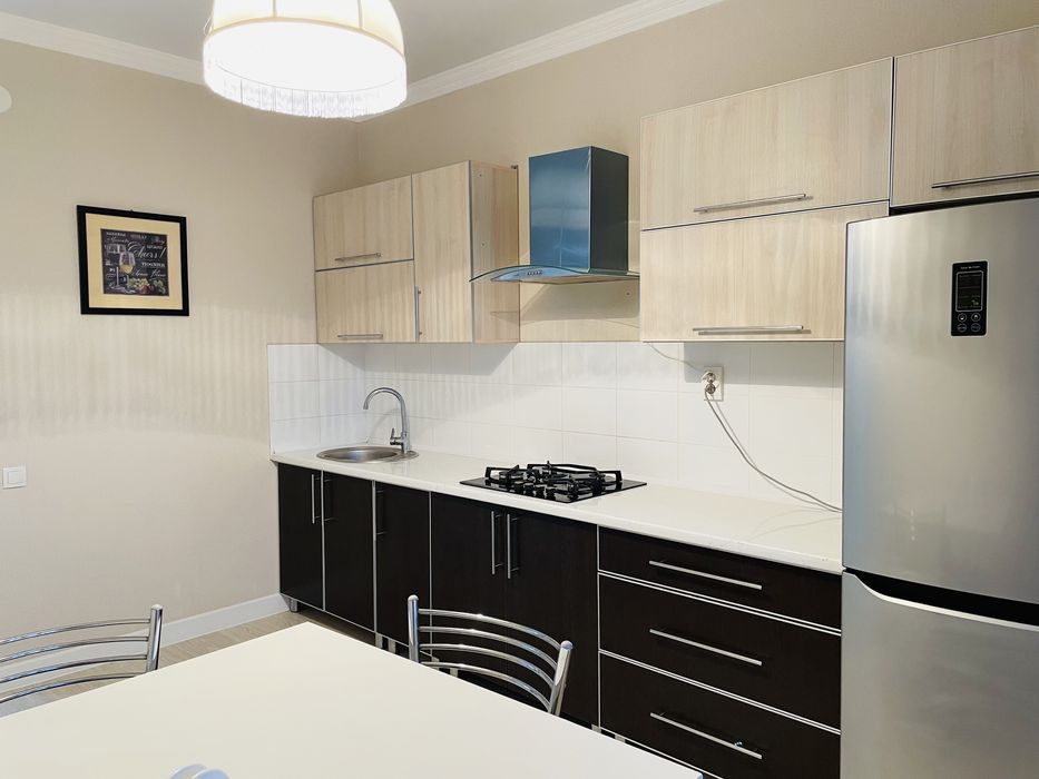 Сдается люкс квартира на батысе