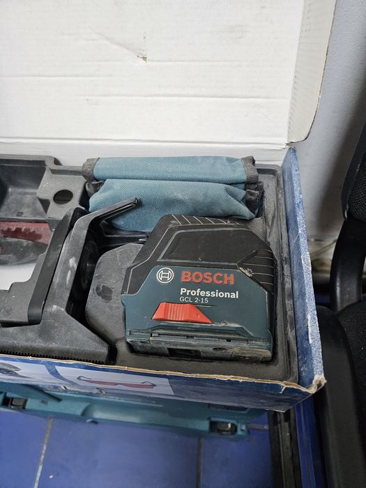 Nivela laser Bosch Amanet Canta