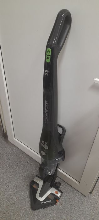 Aspirator Rowenta vertical