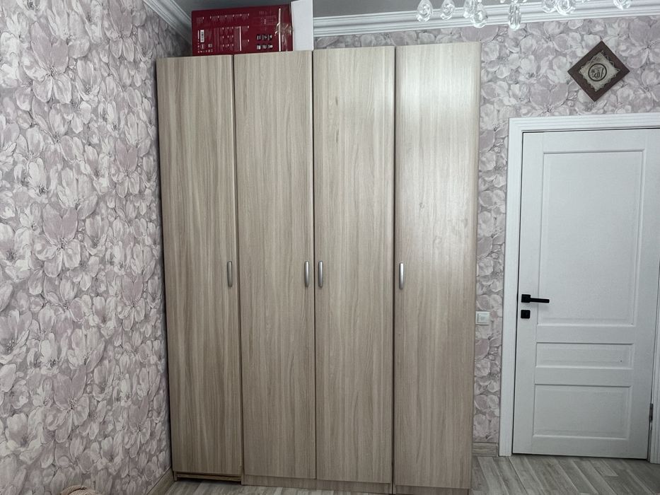 Бу мебель шкаф и две кровати