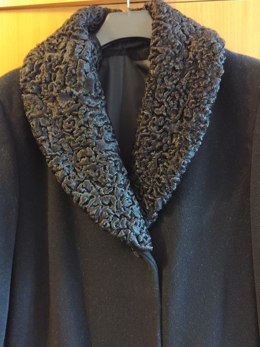 Palton din stofa de lana naturala